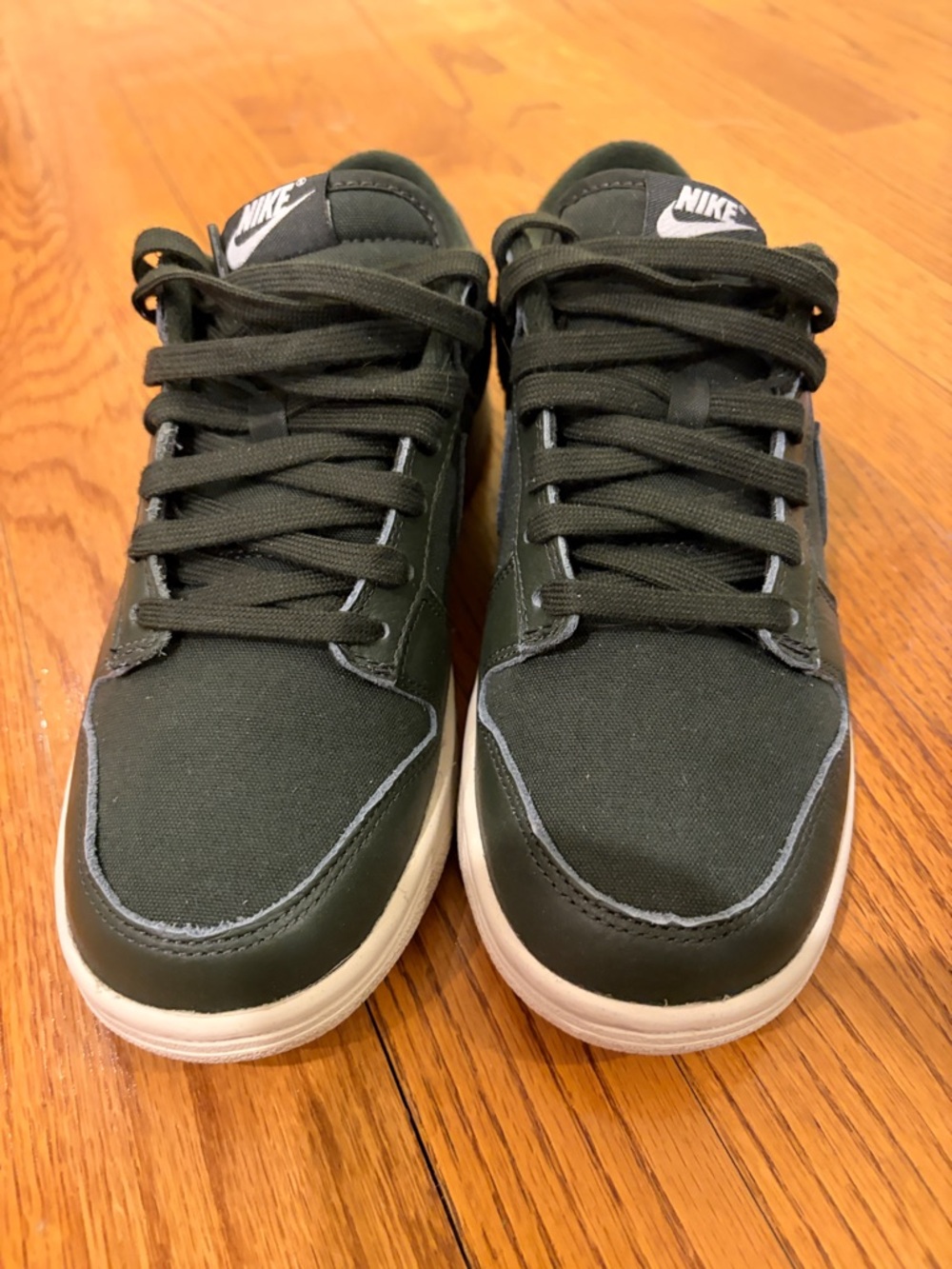 Nike Court Legacy Canvas – Dark Green / White – Men’s